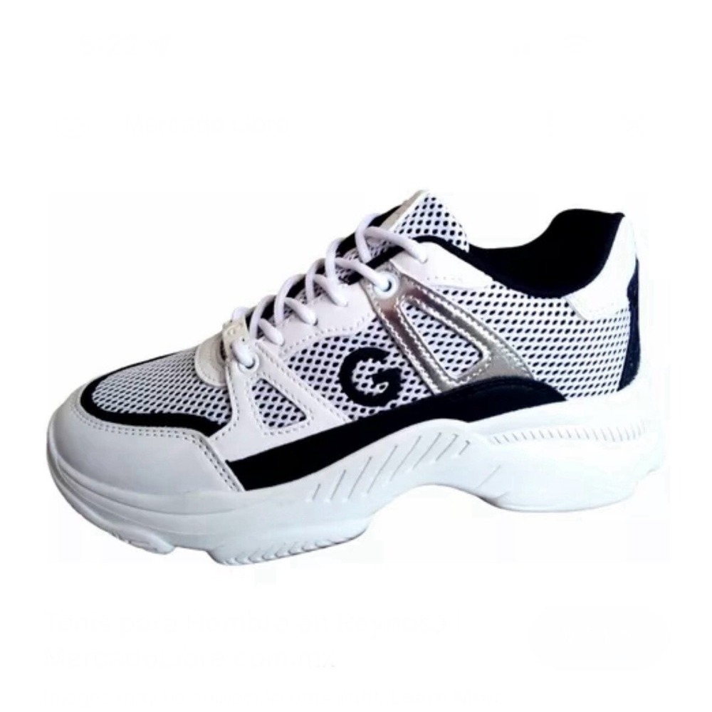 GBG Los Angeles Lace up Sneakers size 8.5 NWT